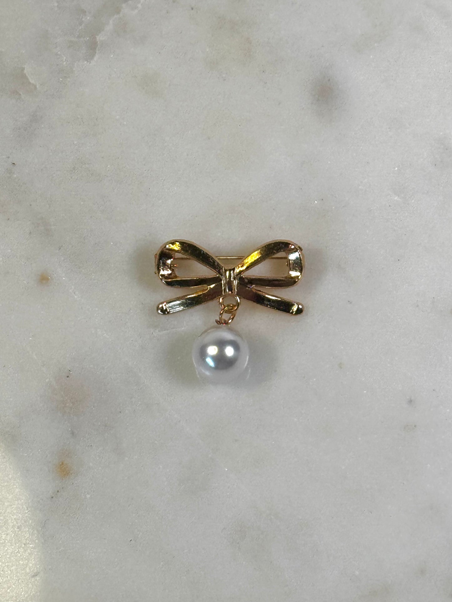 Bow Pin
