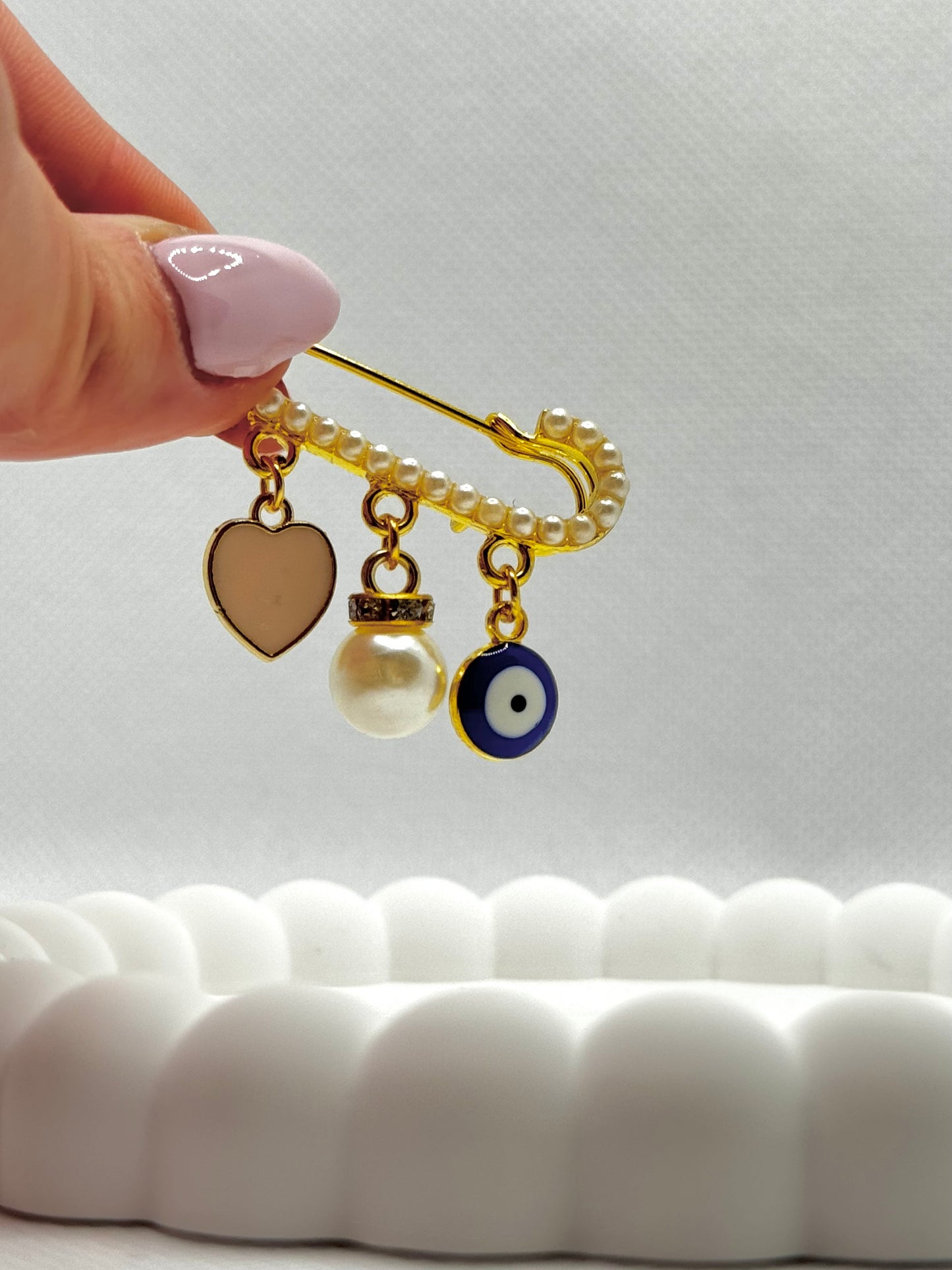Pearl Gold Baby Pin with 3 Holes