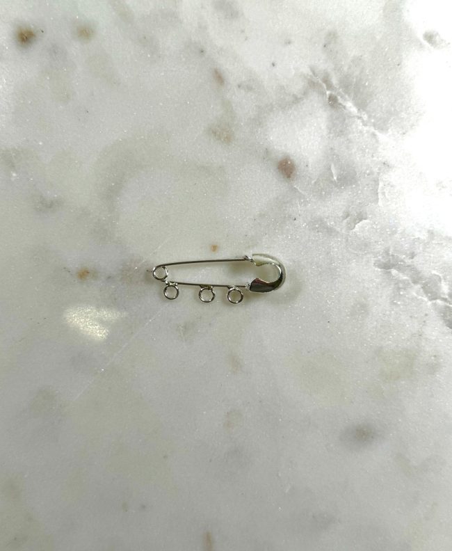 Three Loop Sliver Pin