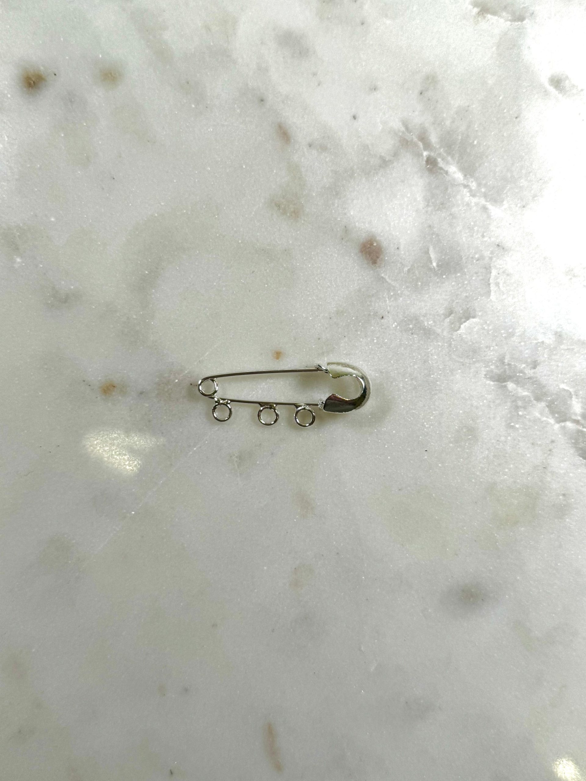 Three Loop Sliver Pin